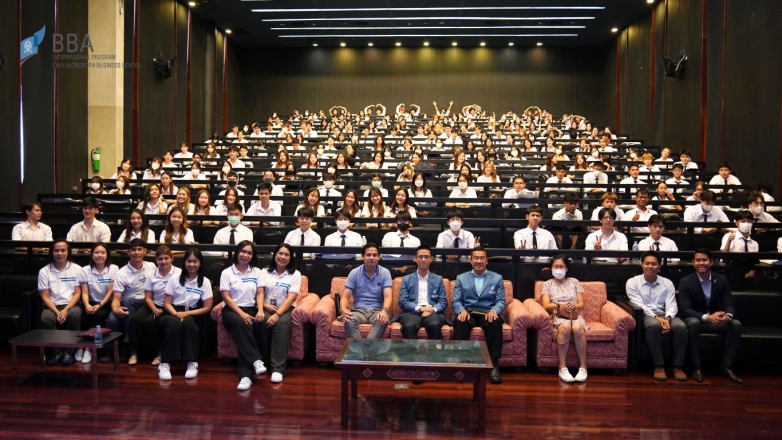 Welcome the new students to our BBA International Program